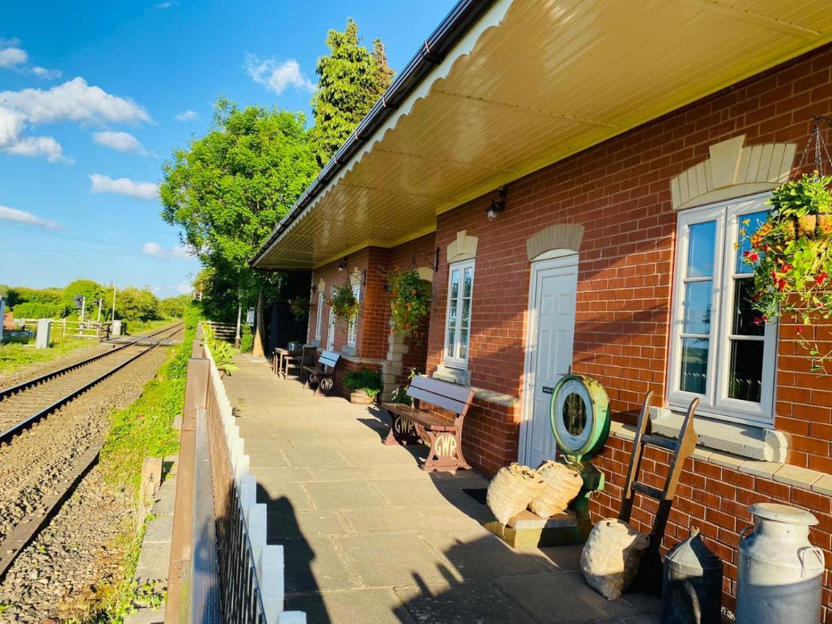 The Booking Office, Stoke Edith Station Hereford Exterior photo